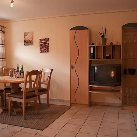 Haus Anneliese 아파트